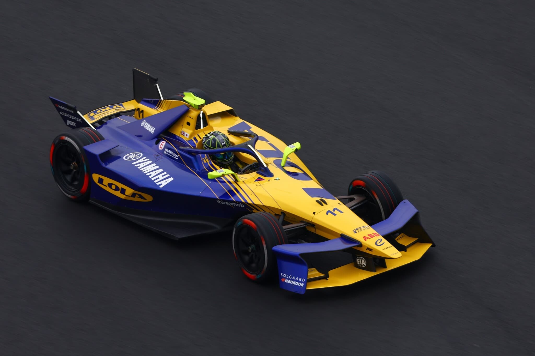 Lucas Di Grassi liderando en la carrera de Shanghai